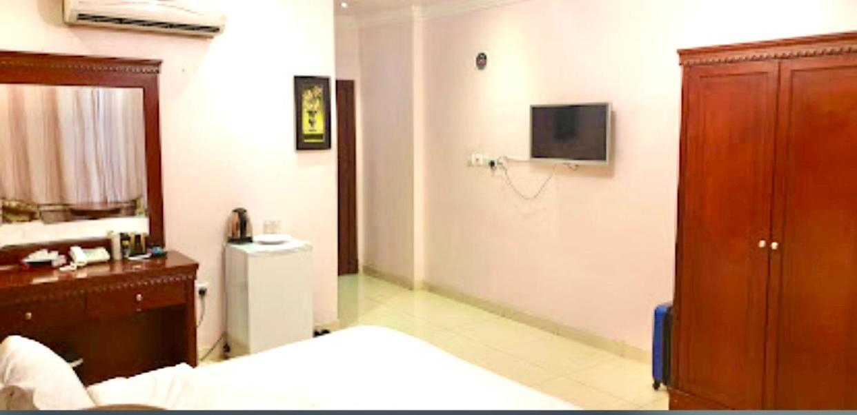 Muhammadiyah Palace Suites *
